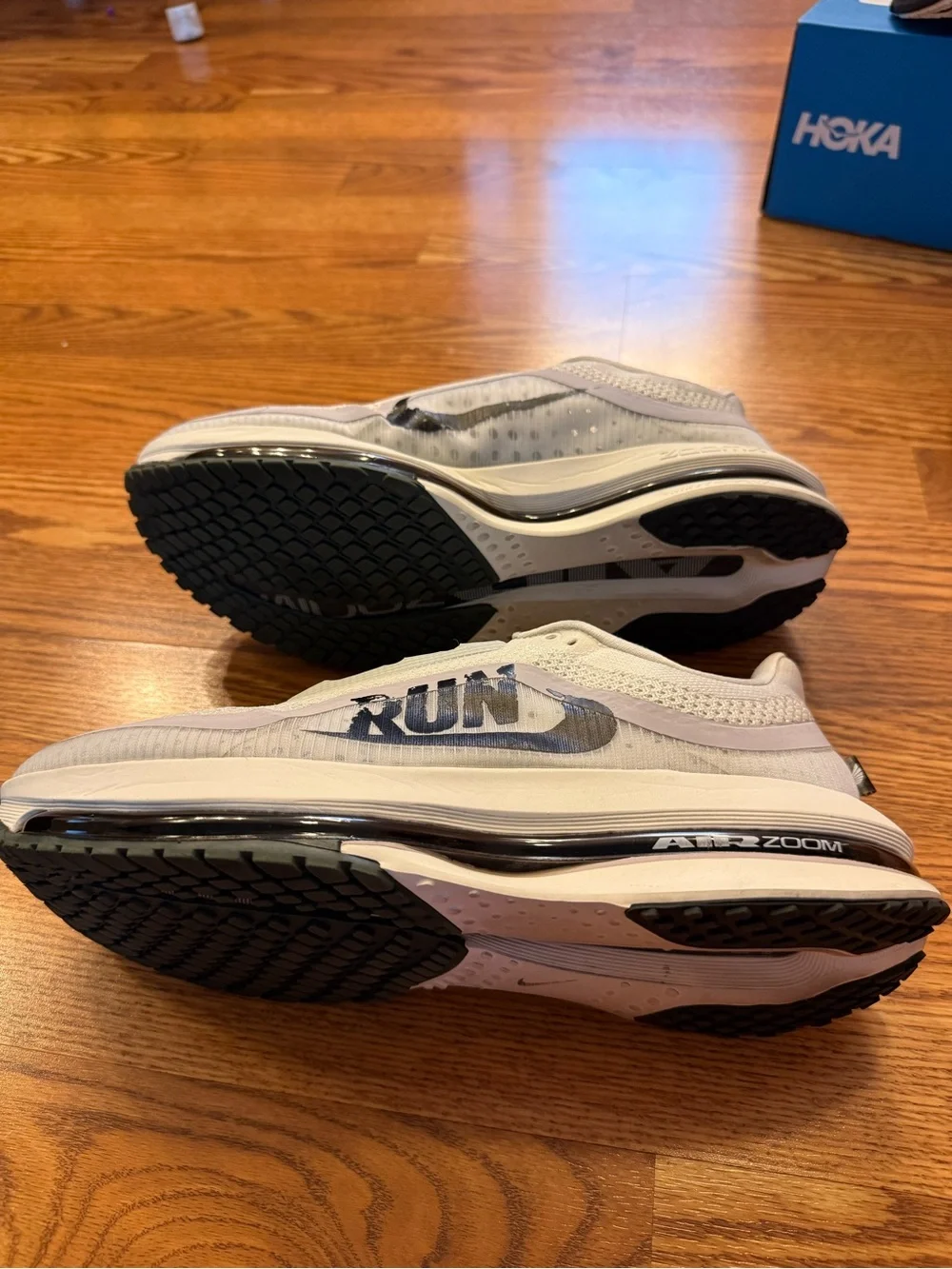 Nike Pegasus Premium Run White and Black Run Zoom Men's Running Shoe 10.5